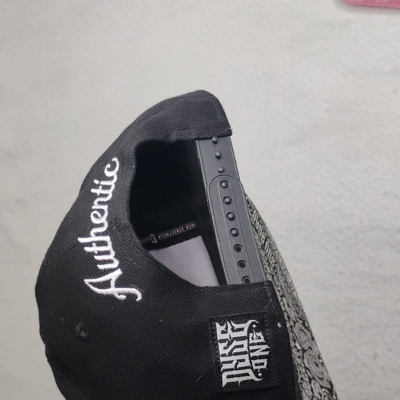 Dyse One Hat Ball Cap Strap Snap Back Black Gray Girl Bullets Mens One Size New - Picture 7 of 7